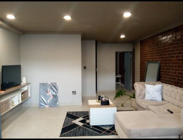 1 BEDROOM APARTMENT TO LET IN UMHLANGA RIDGE